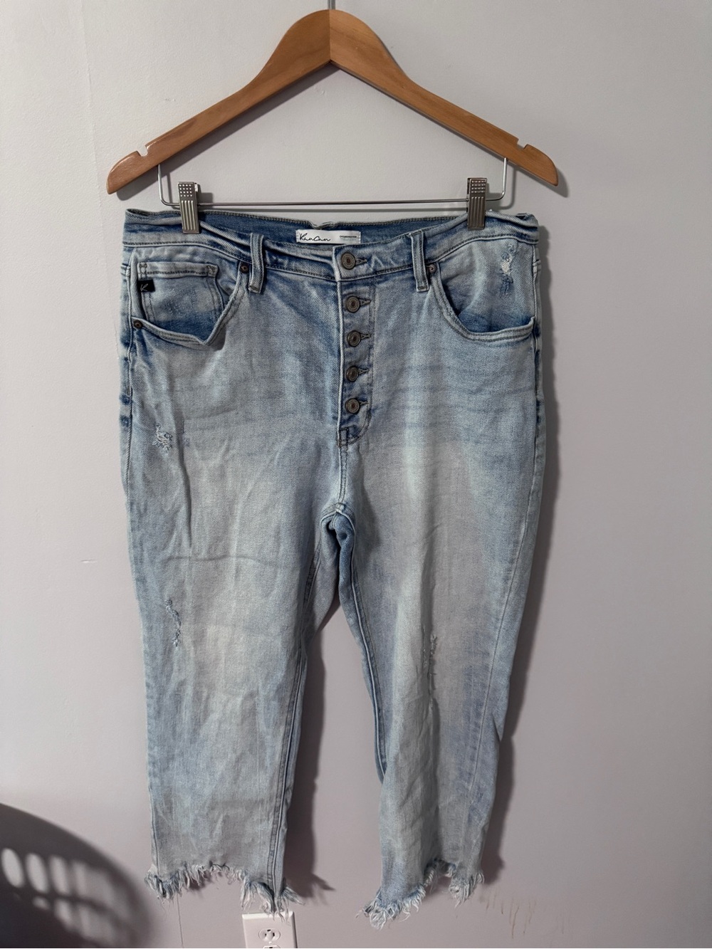 KanCan Light Blue Cropped Button-Fly Jeans